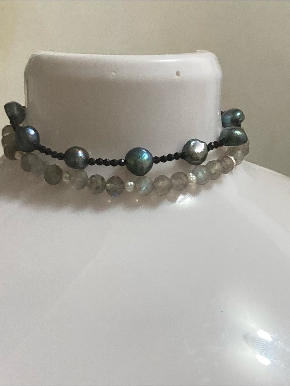 Genuine Black freshwater Pearl Bracelet with Silver Clasp - Picture 8 of 10